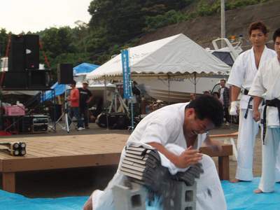青い羽根チャリティー マリーナサンセットライブ2006本番_a0077071_13352085.jpg