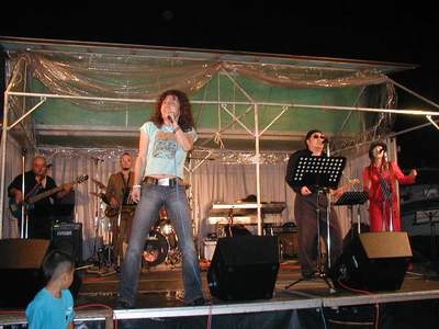 青い羽根チャリティー マリーナサンセットライブ2006本番_a0077071_13444297.jpg