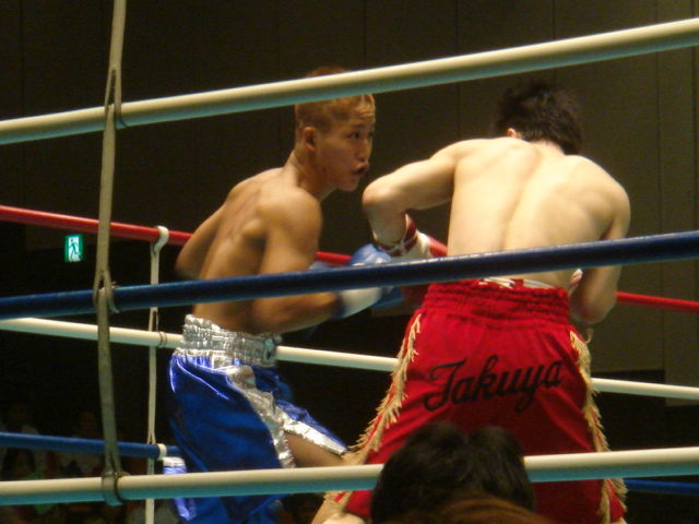 第63回東日本新人王準決勝戦（現地ナマ観戦記）_f0074095_11585318.jpg