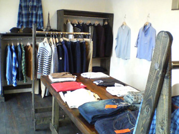 e0068732_0503273.jpg