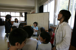 2006年10月4日(水) サンバde校歌で大興奮!_a0062127_1919831.jpg