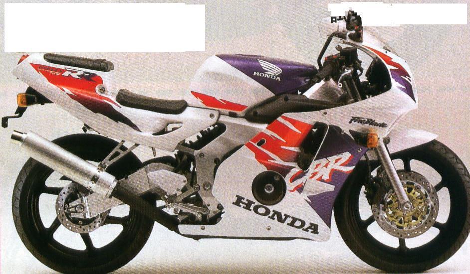 ５７.エンジンを頂きマッスル？　ＣＢＲ２５０ＲＲ とＪＡＤＥ，HORNET_b0076232_18291466.jpg