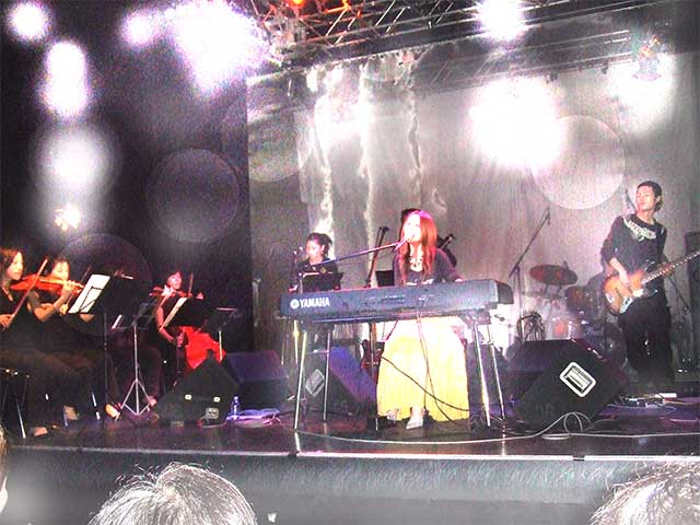 e0019811_7263912.jpg