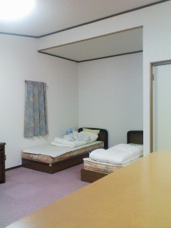 Move to new room but within the same premise_a0015028_8124051.jpg