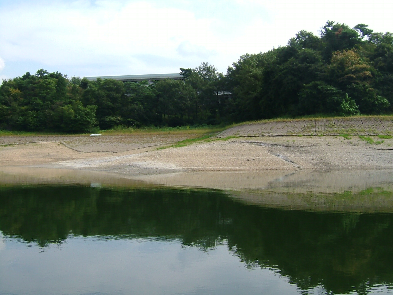 珠玉の入鹿池ポイント紹介その2 ブログで帰ってきた管釣りバカ一代 珠玉の入鹿池ポイント紹介その2 ブログで帰ってきた管釣りバカ一代