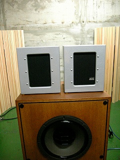 ALTEC 銀箱 MINI を弄る…① : Audio Warehouse ALTEC 銀箱 MINI を弄る…① : Audio Warehouse