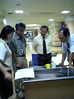 f0060424_031957.jpg