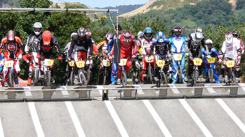 笠岡市長杯争奪BMX選手権大会VOL1エリート/オープンクラス予選の画像垂れ流し_b0065730_1918936.jpg