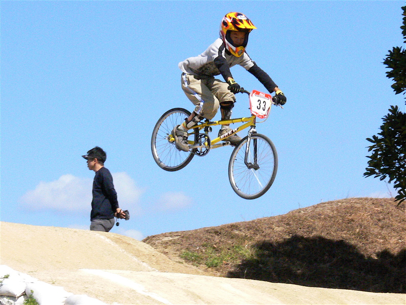 笠岡市長杯争奪BMX選手権大会VOL4年齢別クラス予選の画像垂れ流し_b0065730_21252522.jpg