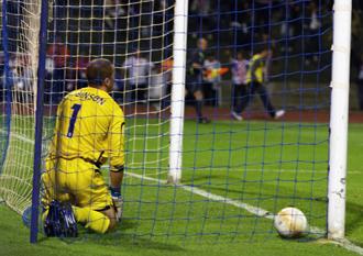 ・・・。EURO2008 Qualifying-Croatia vs England -_e0055069_2211417.jpg