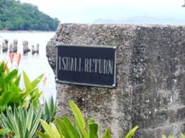 I SHALL RETURN_e0087939_2247159.jpg