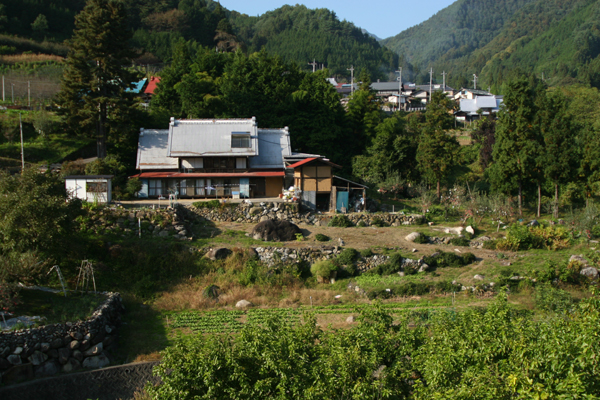 秋の郷愁漂う田舎の風景シリーズ_f0081726_20471941.jpg