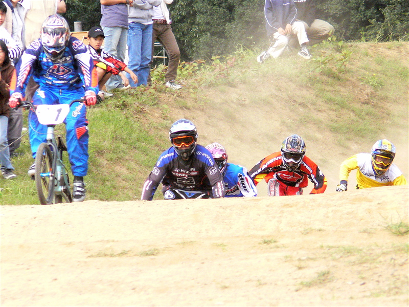 JOSF１０月緑山定期戦VOL1 BMXエリートクラス予選〜決勝画像垂れ流し（MASAづくし）_b0065730_2144973.jpg