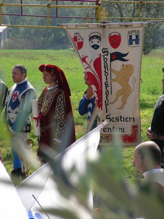 中世の騎士の結婚式*_a0058148_5284720.jpg