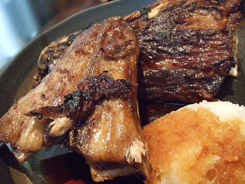 「築地 JIGE(じげ)のまぐろスペアリブランチ」_a0000029_1610549.jpg