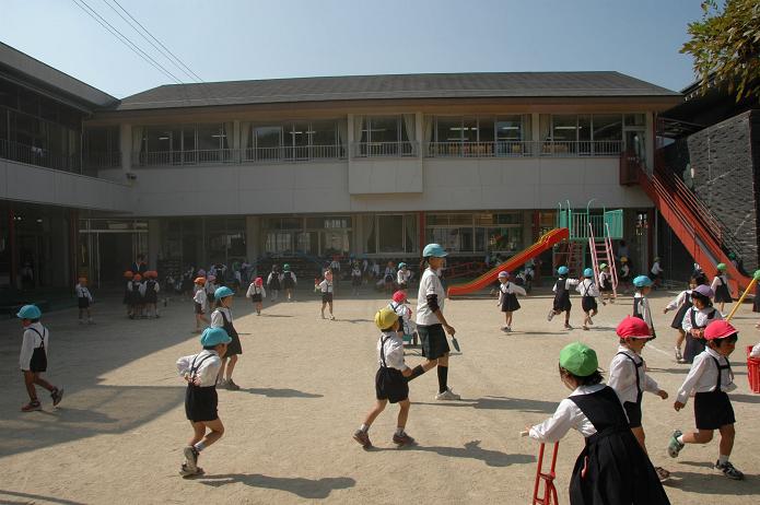 太宰府の幼稚園・保育園・保育所_a0042310_20305455.jpg