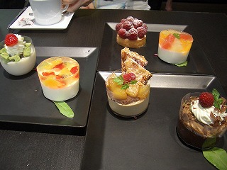 「ベリーカフェ」_a0066258_22121379.jpg