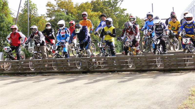 JOSF１０月緑山定期戦VOL7BMXクラス決勝画像垂れ流し_b0065730_2137383.jpg