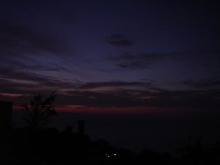 2006年10月20日 パサニアの夜明け_b0098584_10453958.jpg