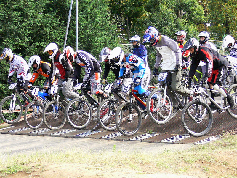 JOSF１０月緑山定期戦VOL8MTBクラス決勝画像垂れ流し_b0065730_22302460.jpg