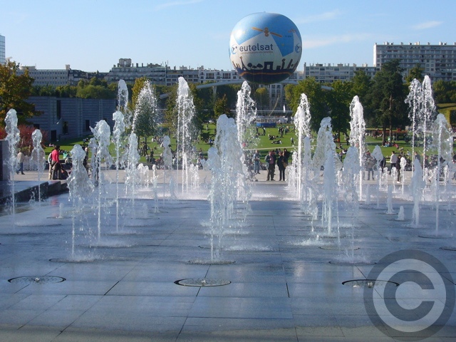 ■パリの公園PARC ANDRE CITROEN（PARIS）_a0008105_5504341.jpg