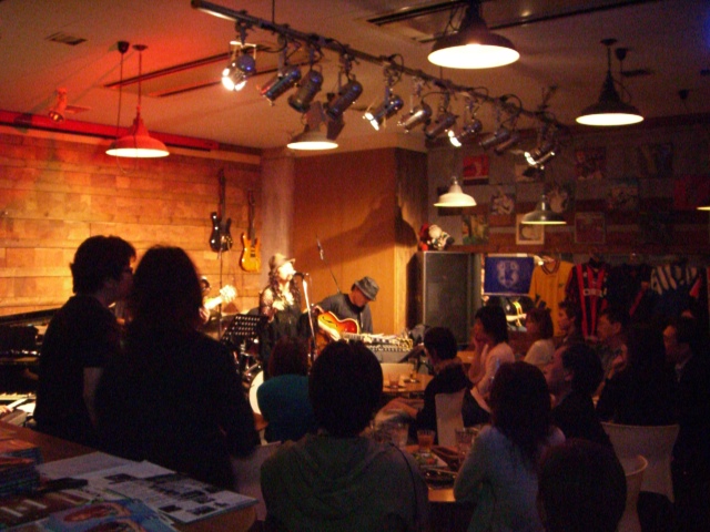 a0088007_1561040.jpg