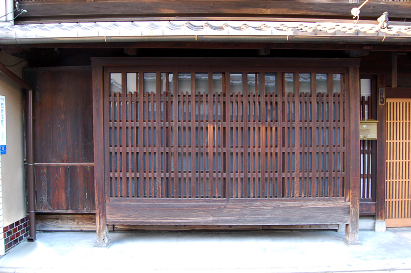 京都の建築・文化に触れる旅⑤～町家・角屋_c0081530_0293760.jpg