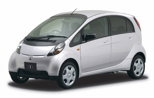 待望のna追加 三菱 I アイ ボディ同色 2台で98ps 72kw のエコカー生活