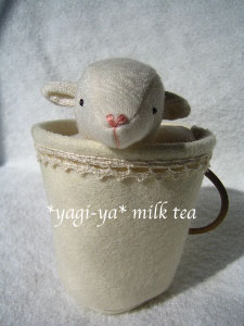 *yagi-ya* ＊hot milk tea＊_c0070372_14544041.jpg