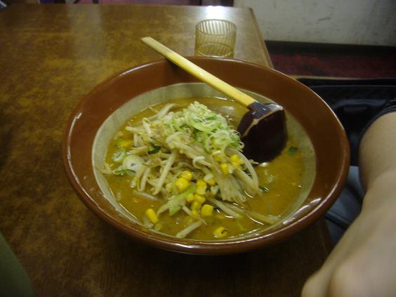 ラーメン「四華郷」_c0056124_2224120.jpg