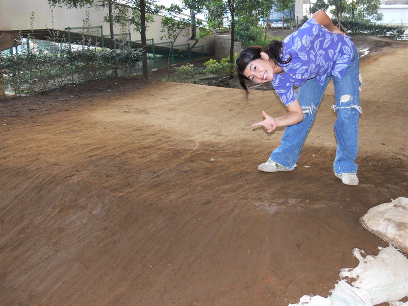 ドカタマニア、ドットコムVOL6 川口ゴリラ公園BMXコース整備_b0065730_1911898.jpg