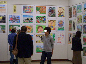 宮城県造形教育作品展にて　その１_a0074653_2042965.jpg