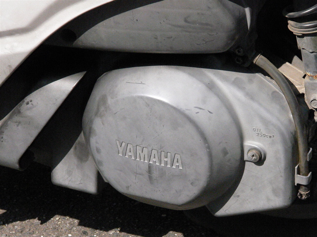 YAMAHA 4HCマジェステイーの駆動系を整備 _b0065730_197892.jpg