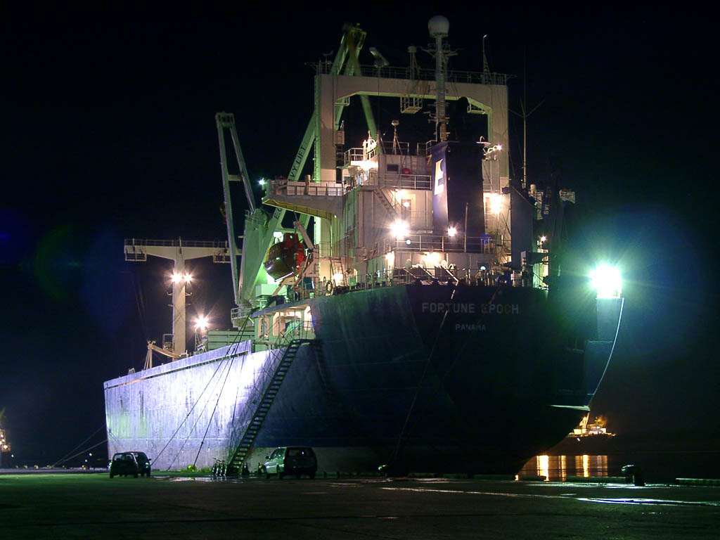EASTERN CAR LINER "FORTUNE EPOCH" SHIP PHOTO