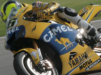 Ｍｏｔｏ　ＧＰ_e0045768_22222474.jpg