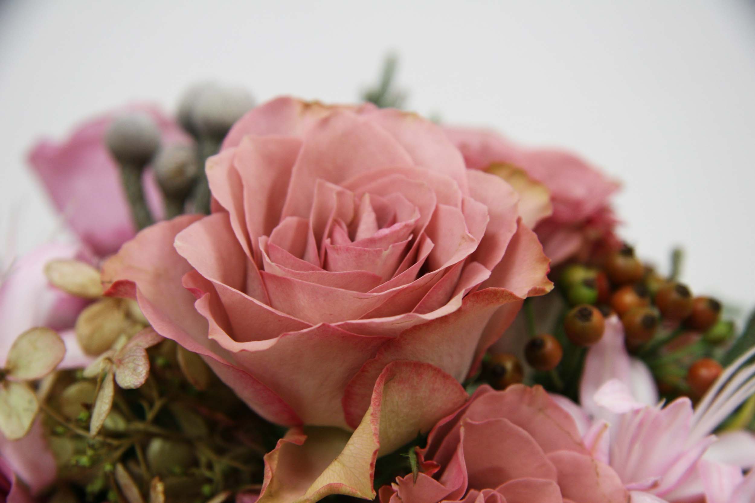 ピンク色のRound Bouquet_a0076043_2015154.jpg