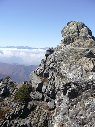 金峰山（きんぷさん／きんぽうさん）登山：百名山　その２_f0065941_13371558.jpg