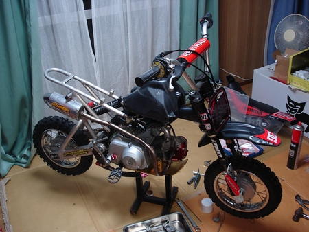 CRF IN MY ROOM_c0035980_23591876.jpg