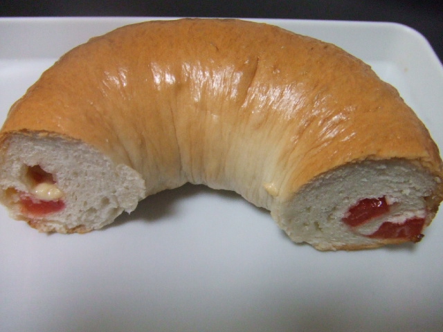 ブルンネン いちごホワイトチョコチップ_f0076001_2046546.jpg