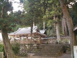 榛原・室生・曽爾・御杖探訪（06.10.26）⑨檜牧・御井（みい）神社・・・終_a0016431_16575120.jpg