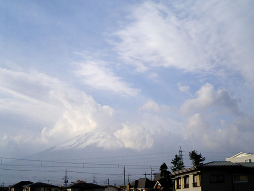 2006.11.7 富士山にまた雪。_a0008934_21173847.jpg