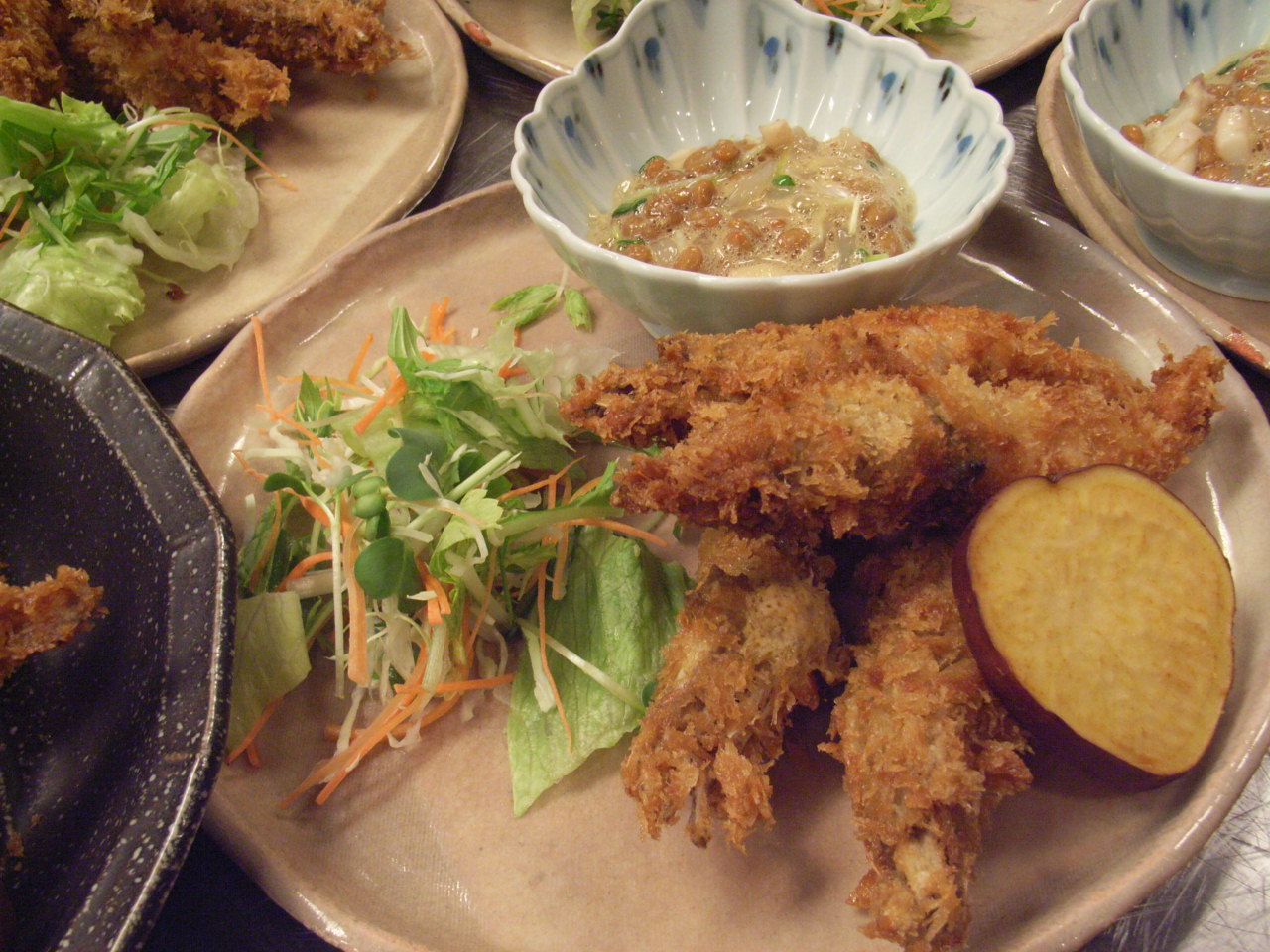 11月6日(月) 丸ごと全部食べられるガス海老 フライ!_d0082944_413258.jpg