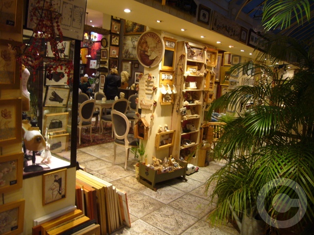 ■このサロン・ド・テは穴場!(パリPARIS)_a0014299_85332.jpg