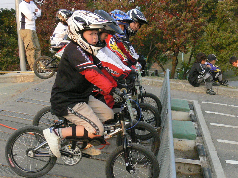 プロジェクト16VOL68 Racer of Race PITBIKE レース_b0065730_2119160.jpg
