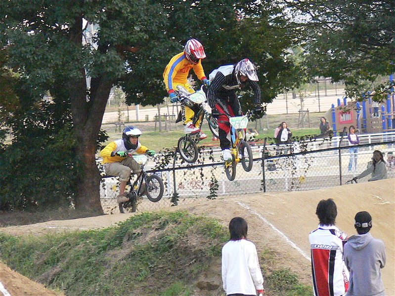 プロジェクト１６VOL68  Racer of　Race  PITBIKE レース_b0065730_2262593.jpg