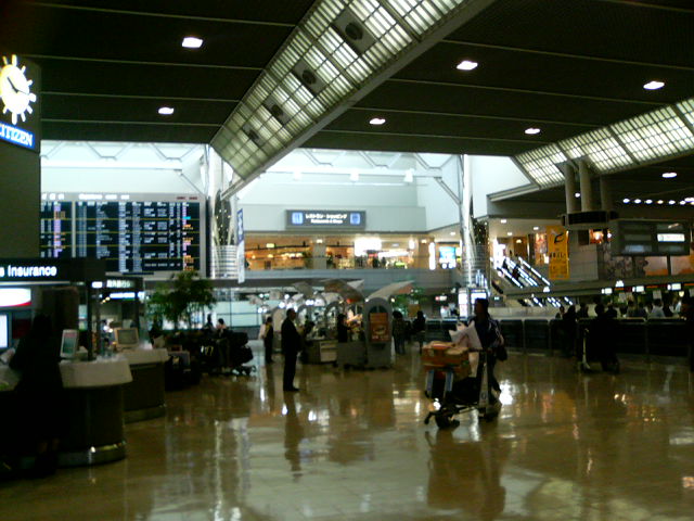 空港_a0006933_1017969.jpg