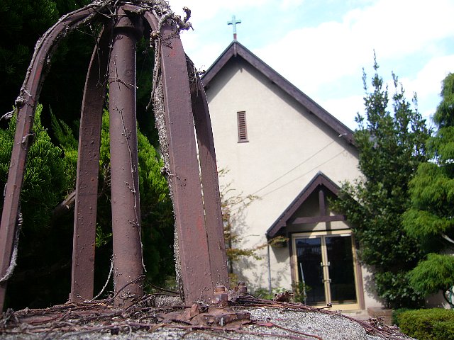 甲賀市の日本基督教団　水口教会・牧師館_c0094541_14453970.jpg
