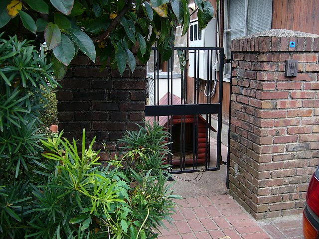 甲賀市の日本基督教団　水口教会・牧師館_c0094541_14493125.jpg
