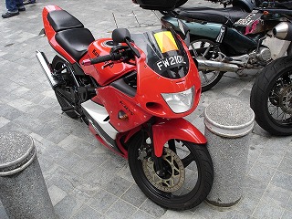 e0032163_9373983.jpg
