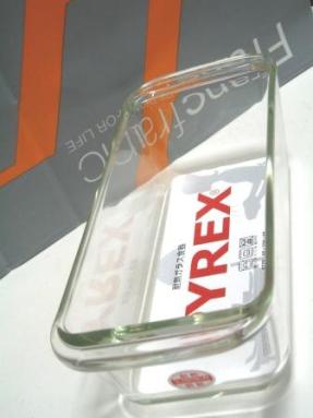 PYREX 　の耐熱パウンド型_f0033117_03464.jpg